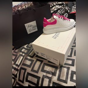 Alexander Mc Queens worn Once Twice